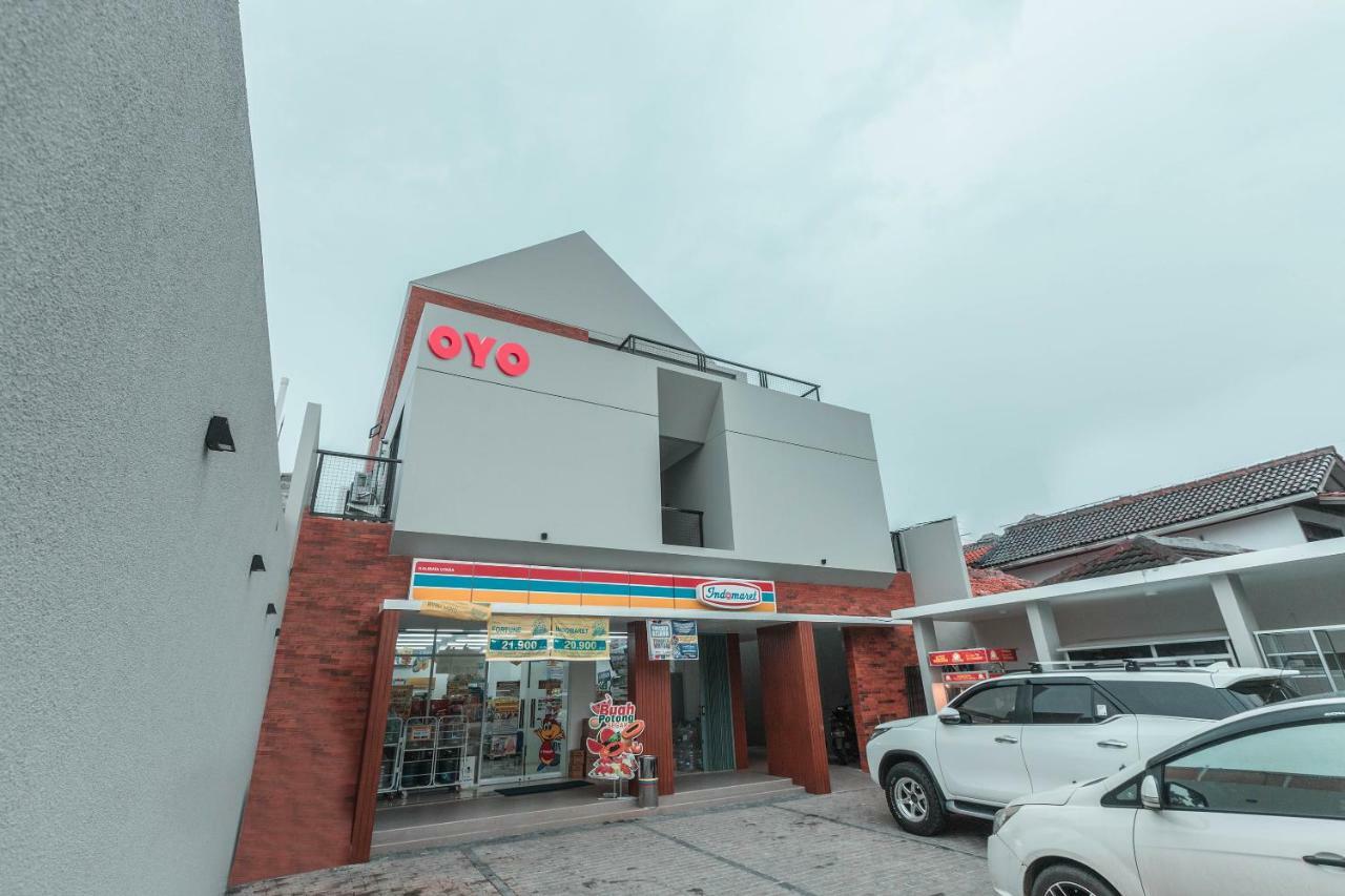 Hotel Oyo 780 Acg House Kalibata Syariah Jakarta Exteriér fotografie